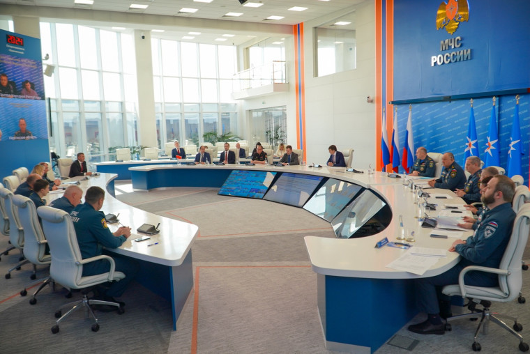 Впервые в школах по всей России пройдут единые учения по отработке действий при чрезвычайных и иных ситуациях.